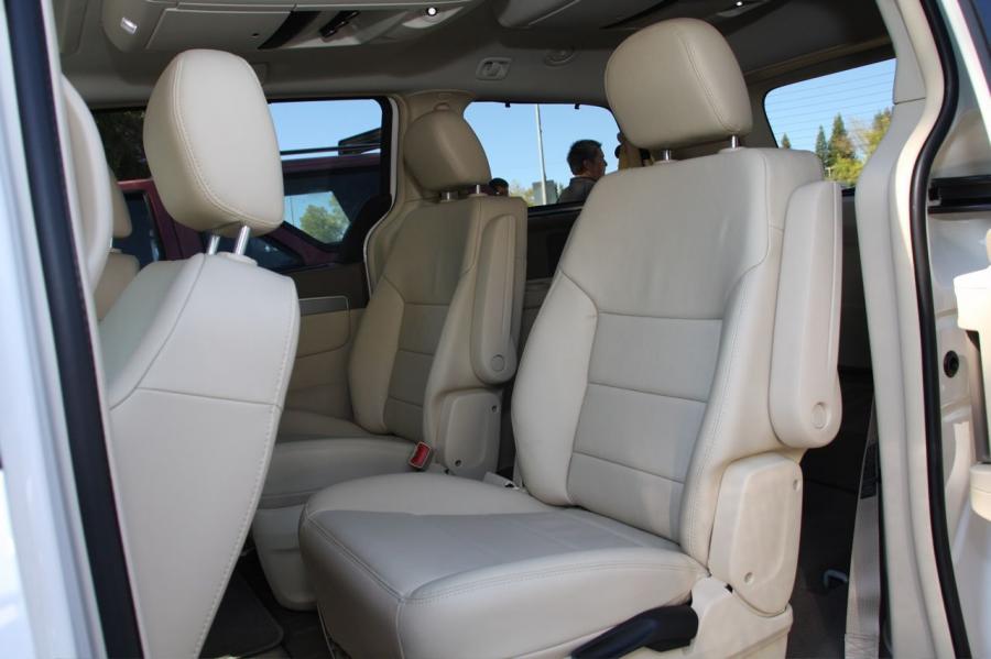  Volkswagen Routan 2009 года  (фото 25 из 80)